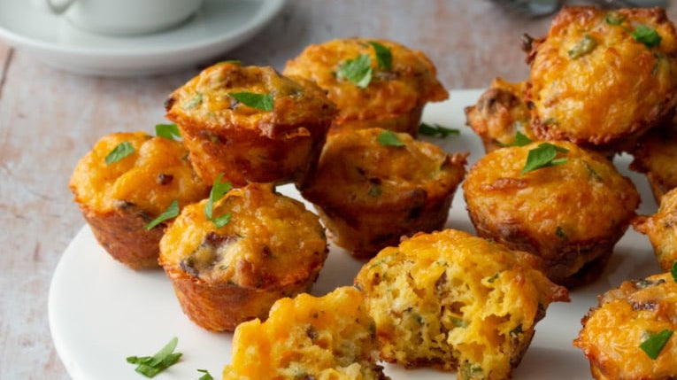 Mini Cheddar-Bacon Muffins